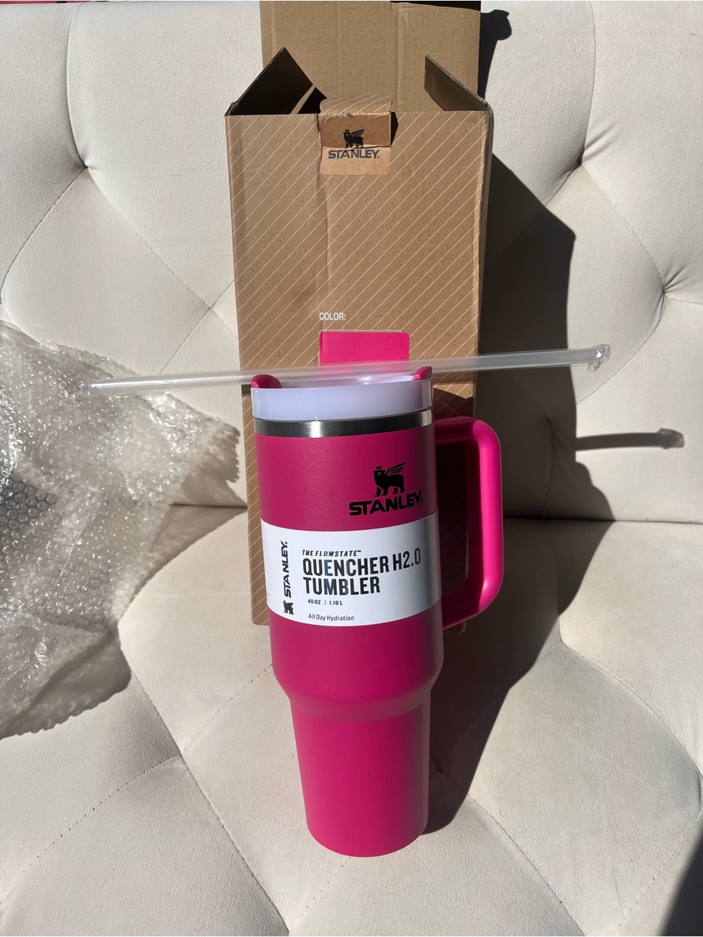 Stanley Quencher H2.0 Tumbler - Hot Pink with Handle